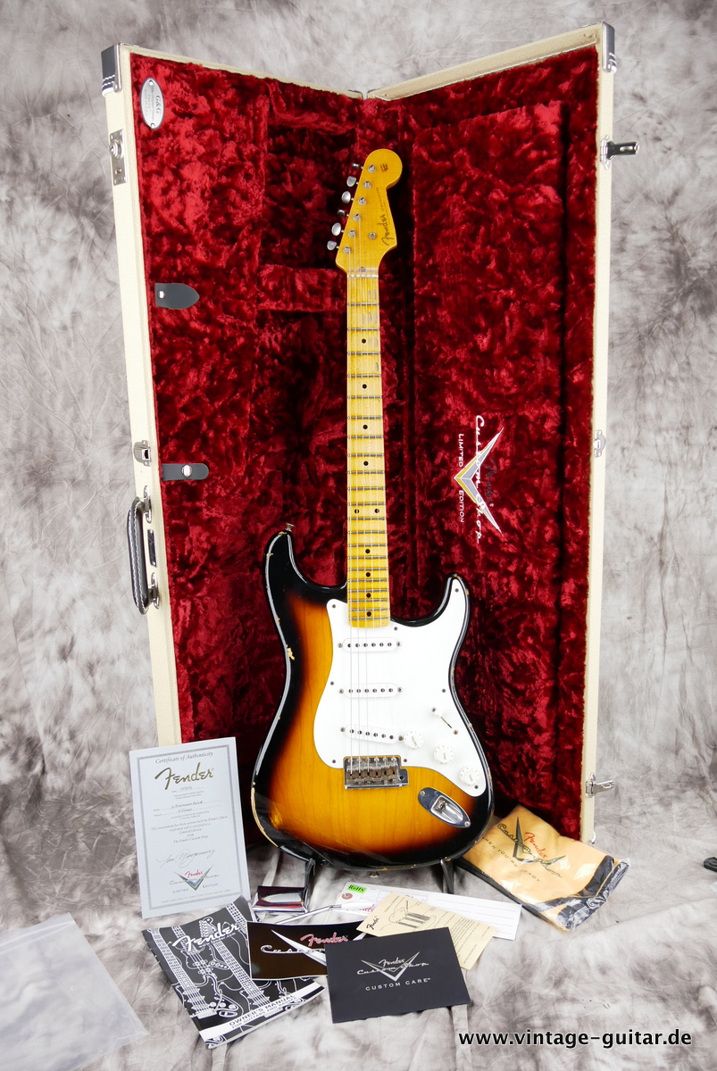 Fender_Stratocaster_Custom_Shop_55 Relic_limited_edition_sunburst_2015-015.JPG